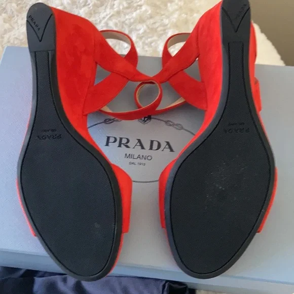 PRADA NEW ❤️Red suede wedge heel sandals size 37.5 - Picture 4 of 7